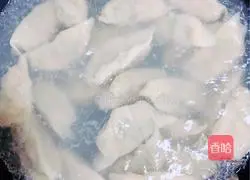 Illustration of how to make three fresh dumplings with chives and moss 13