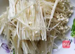 Cucumber and Enoki Mushroom Soup Recipe Illustration 7