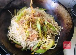 Illustration of home-style steamed noodles 8