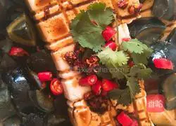 Illustration of how to make preserved egg tofu with fat inside 7