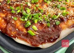 Illustration of making sauce-flavored pancake 13