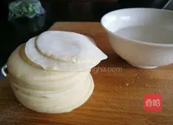 Illustration of how to make shrimp siomai (Quanzhou style) 6