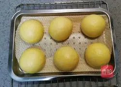 How to make pumpkin steamed buns Illustration 13
