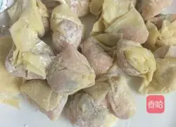 Illustration of how to make wonton noodles 3