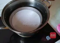 Illustration of making homemade cold skin 10