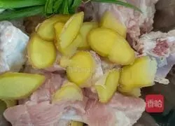 Mushroom, lotus root and pork ribs soup recipe 2