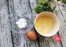 Illustration of how to make egg drop cornmeal soup 1