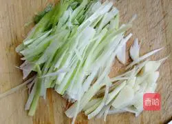 Recipe for Refreshing Summer Cold Lemon Juice Shredded Vegetables and Chicken 3