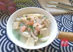 Three fresh mushroom soup recipes 11