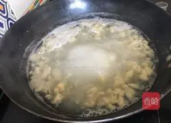 Porridge-Hometown Egg Pimple Soup Illustration 3