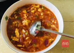 Illustration of how to make hand-made egg and tomato noodles 15