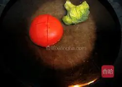 Illustration of how to make tomato and egg noodles 3