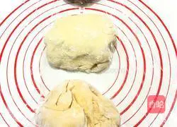 Illustration of how to make handmade butterfly noodles 6