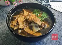 Illustration of how to make matsutake pork ribs soup 5