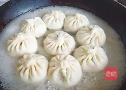 Illustration of how to make pan-fried buns (vegetarian) 10