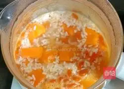 Illustration of how to make papaya wine glutinous rice balls 9 