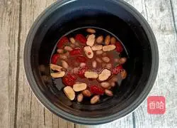 Healthy Five Red Soup Recipe Illustration 5