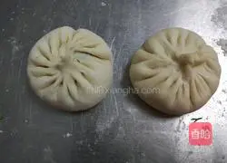 Illustration of how to make fried buns 8