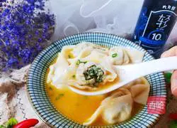 Illustration of how to make wontons with shepherd’s purse and fresh meat in sour soup 16