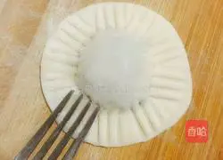 Illustration of how to make egg-filled pancakes with dumpling skin 4