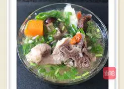 Illustration of Nourishing Yam, Carrot and Pork Ribs Soup 5