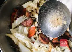 Illustration of Braised Cured Duck with Cabbage and Vermicelli 7