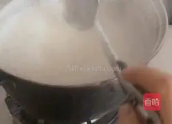 Illustration of how to make tofu with fat inside 3