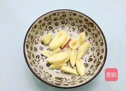 Illustration of how to make fried meat with snow peas 3