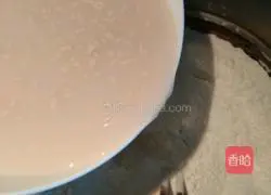 Illustration of how to make sauced pork buns 1