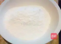 Gone with the Wind Illustration of how to make fragrant meat pie 5