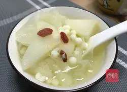 Ti Illustration of how to make Tremella and Snow Pear Soup 4