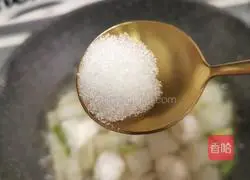 Winter Melon Fish Ball Soup Recipe Illustration 14