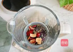 Red date cereal rice paste Illustration of how to do it 4