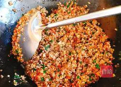 Illustration of how to make siomai 2