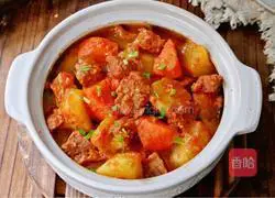 Illustration of how to make tomatoes and beef brisket stewed with potatoes 20