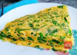 Illustration of how to make celery leaf egg pancake 8