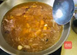 Illustration of how to make pumpkin willow leaf noodles 5