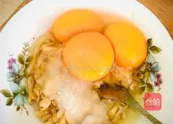 Illustration of how to make Cantonese preserved vegetables and scrambled eggs 3