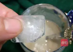 Illustration of how to make mung bean paste 13