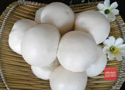 Illustration of how to make steamed buns 18