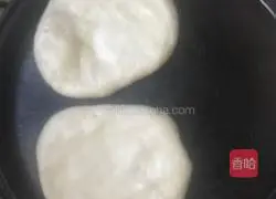 Crispy Illustration of making sugar cake 10