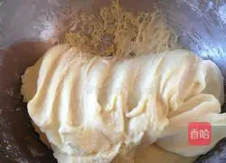 Illustration of how to make money buns 6