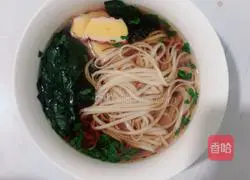 Illustration of how to make clear soup noodles