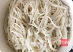 Huang Lei's version of scallion oil noodles recipe illustration 2