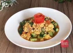 Tomato, cucumber and scrambled eggs Illustration of practice 14