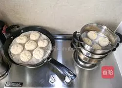 Illustration of how to make green radish meat buns 18