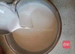 Illustration of how to make homemade cold skin 7