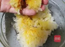 Recipe for Tremella, Snow Pear, Lily and Wolfberry Soup 3