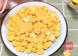 Baby Snack series ~ Illustration of how to make egg yolk beans 11
