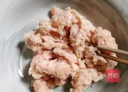 Illustration of how to make chicken ball noodles in mushroom soup 2